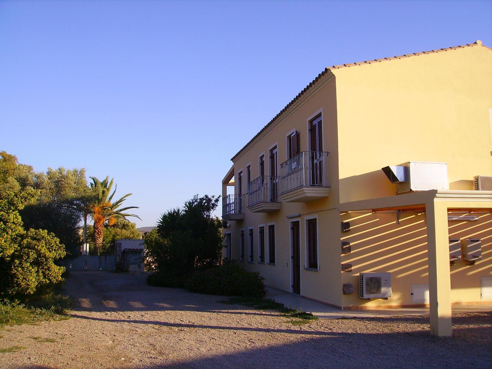 Agriturismo La Grotta Del Tesoro Santadi 外观 照片